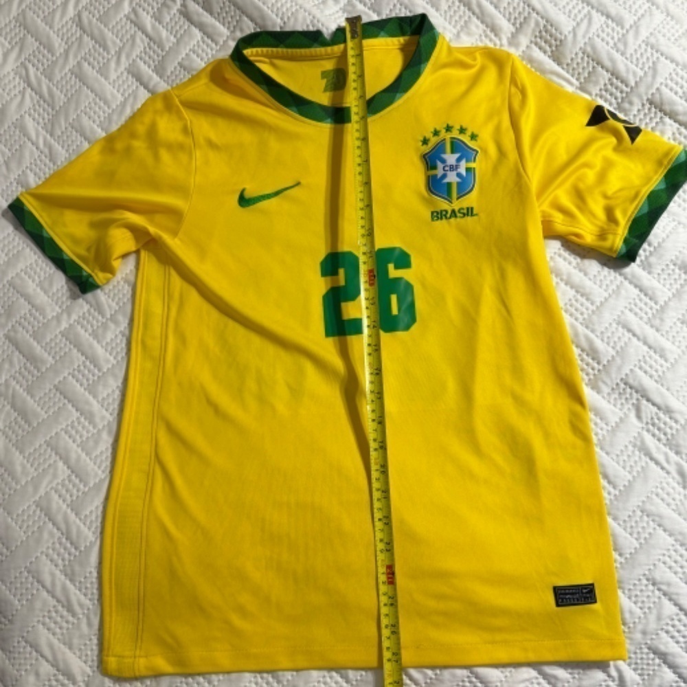 Brasil Nike Soccer Football Green Yellow Jersey Men’s Medium - Picture 2 of 12